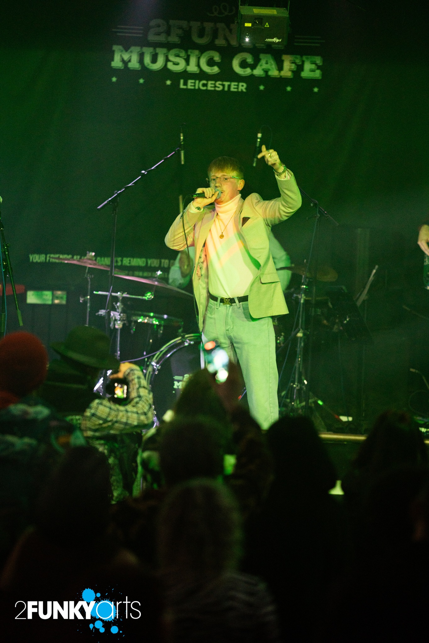 587393951_1269093861919476_5265478146824373817_n